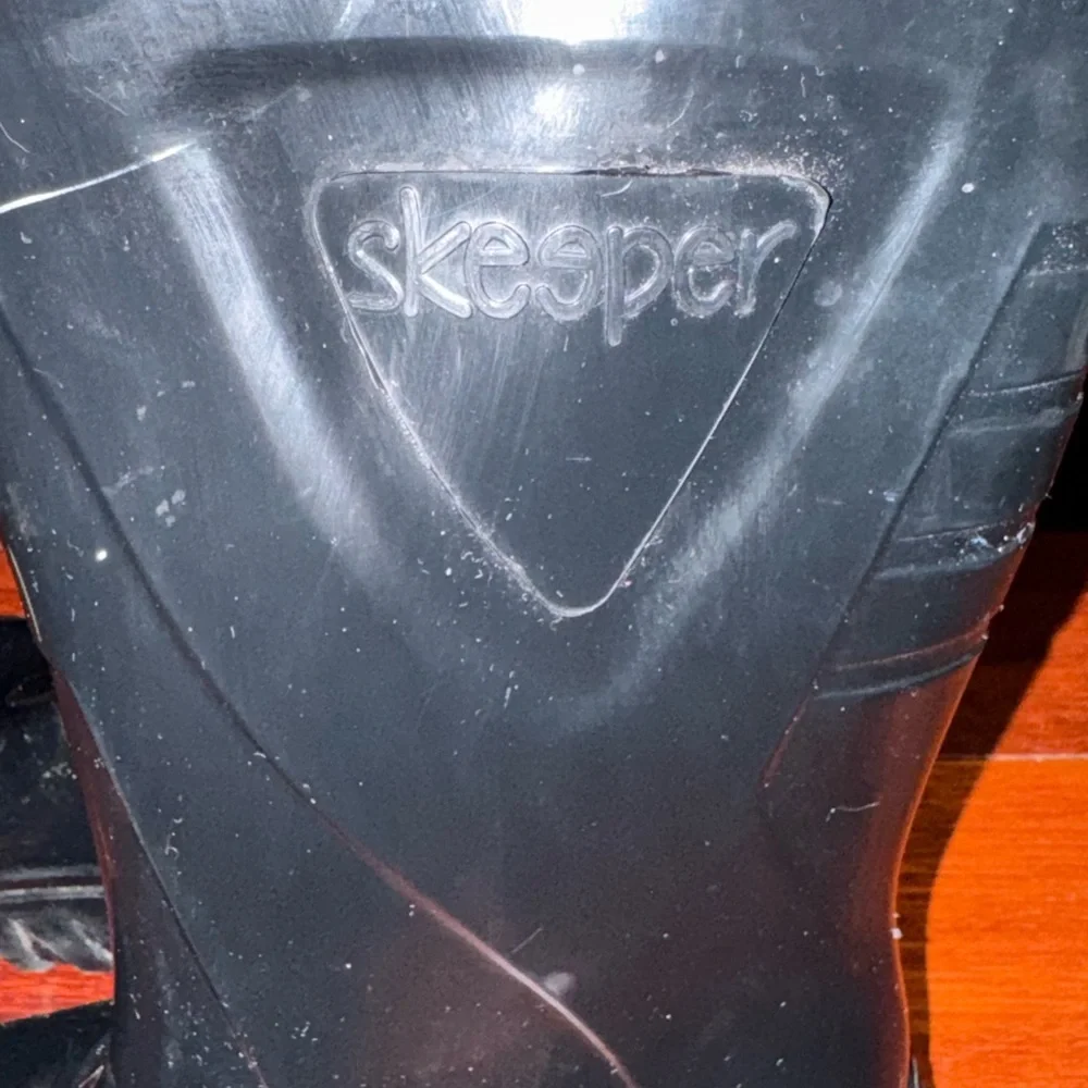 Skeeper Kid's Rain Rubber Boots Size 32 / US Youth 1 Black